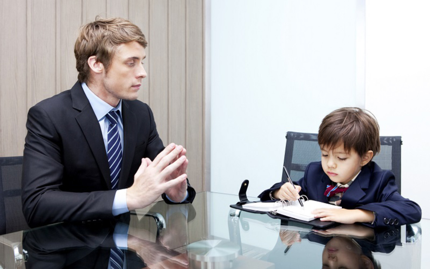 bimbi manager, organizzare le attività dei bambini, bambini ipegnati, attività infantili, troppe attività per bambini, attività sportive per bambini